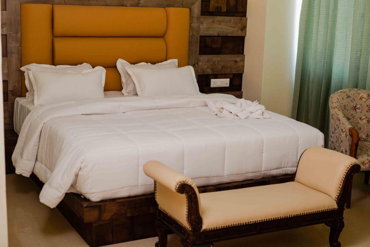 Hotel Grand Lotus Dimāpur Εξωτερικό φωτογραφία