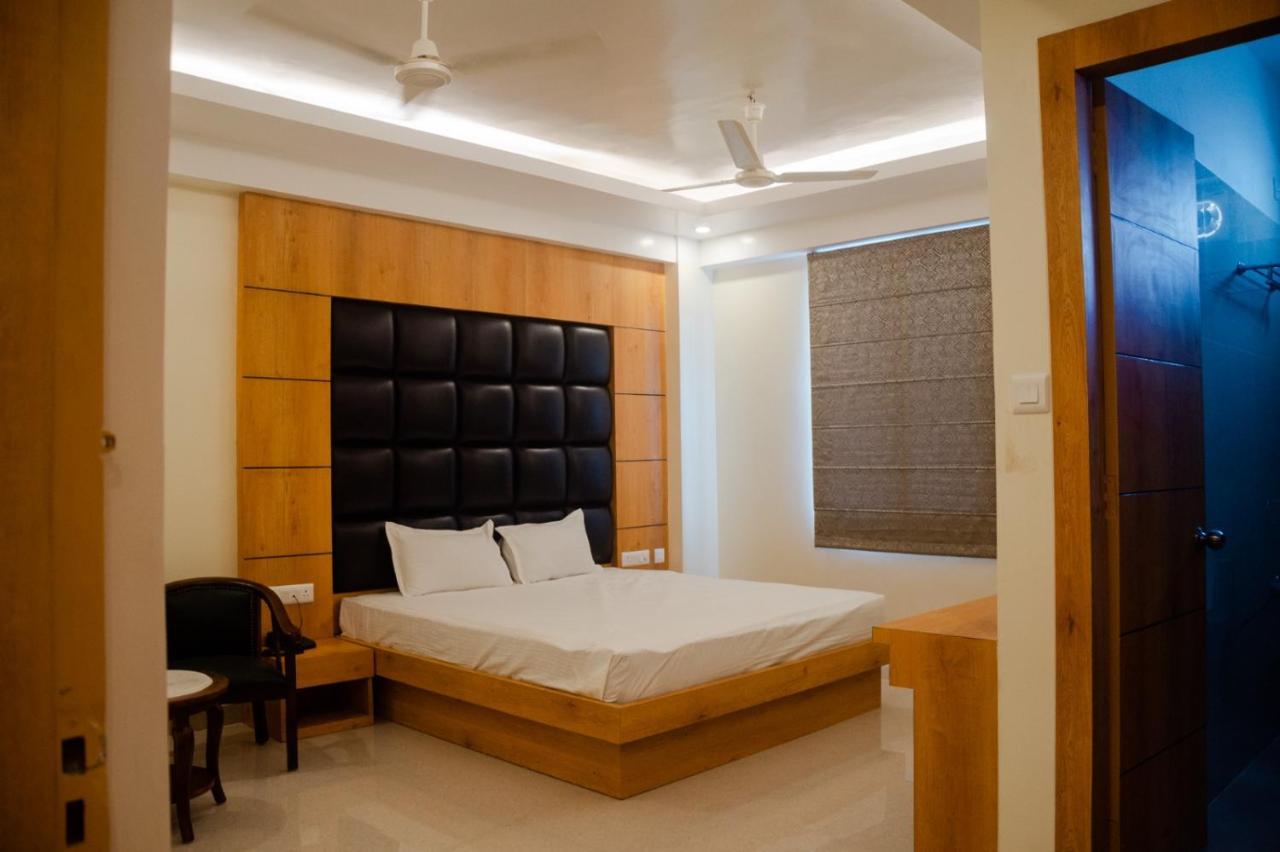 Hotel Grand Lotus Dimāpur Εξωτερικό φωτογραφία